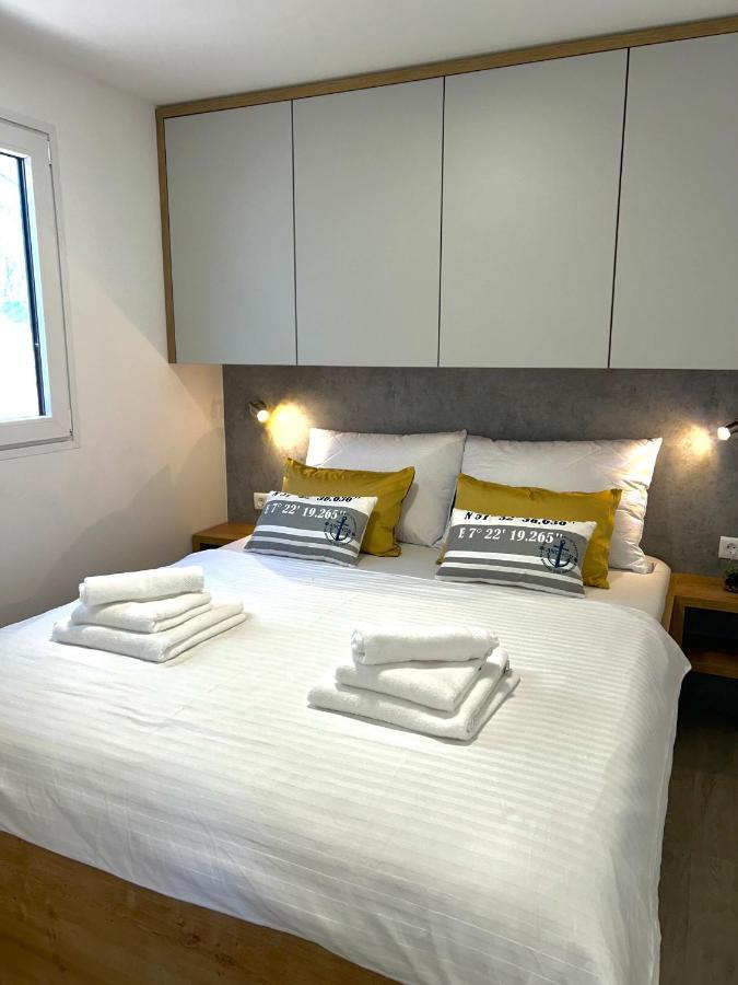 Fjaka Luxury Mobile Home - Oaza Mira Camping Croatia Drage Dış mekan fotoğraf