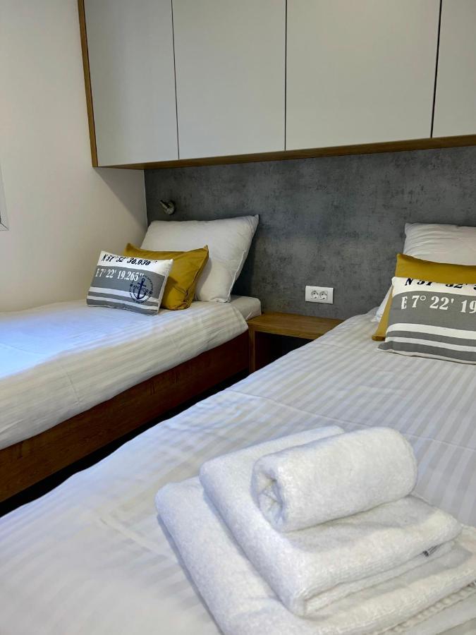 Fjaka Luxury Mobile Home - Oaza Mira Camping Croatia Drage Dış mekan fotoğraf